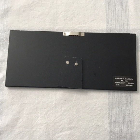 Home Decor Friend Sign - Picture 2 of 5